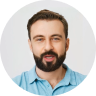 István István
